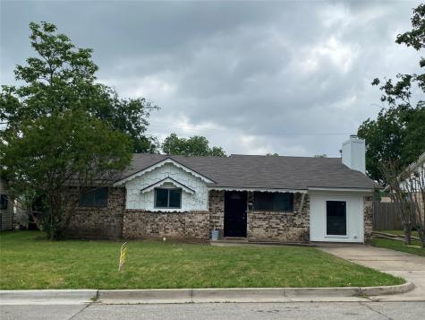 3269 Earle Drive Haltom City TX 76117