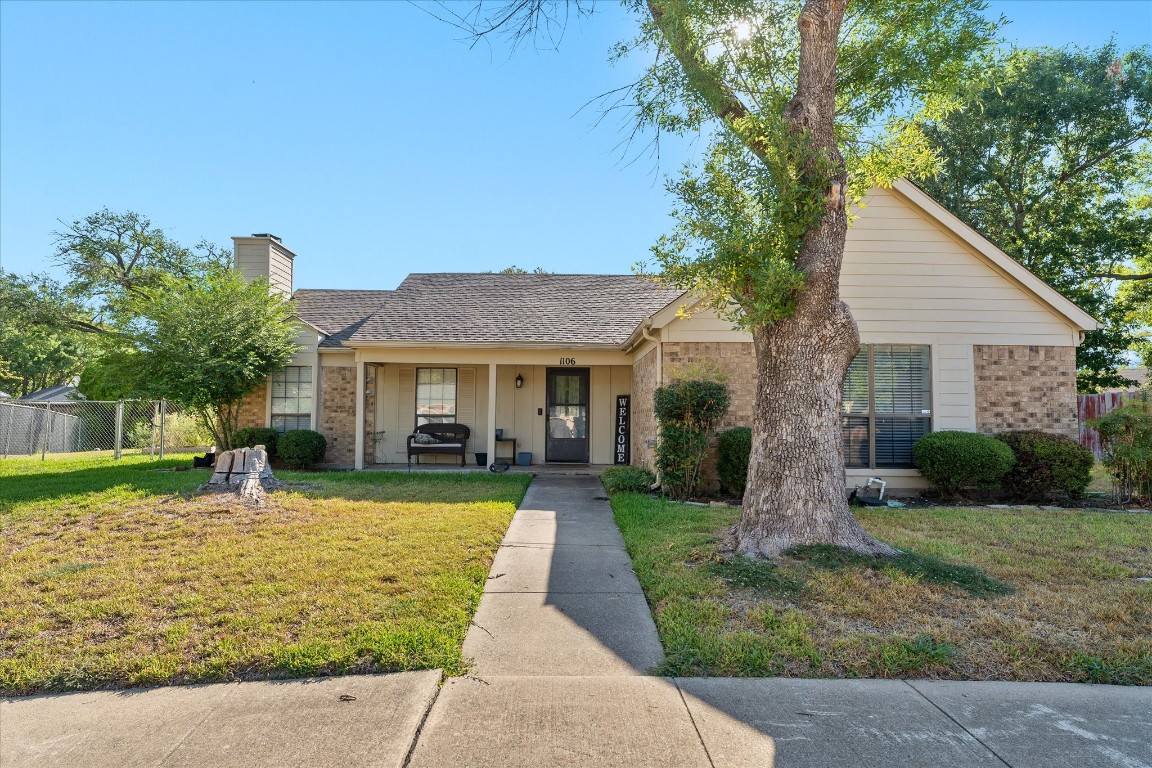 1106 Geneva Court Garland TX 75040