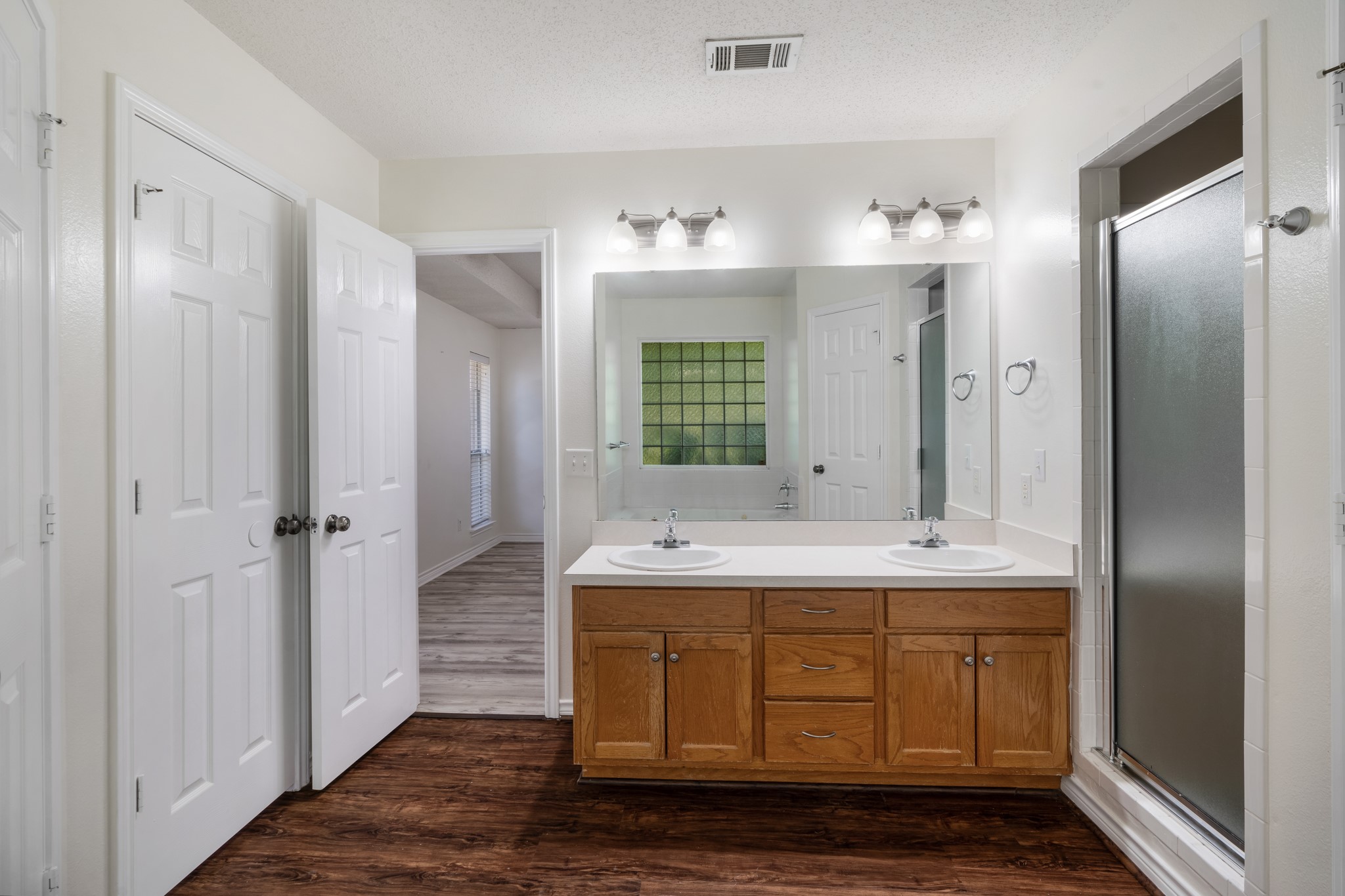3750 Castlegate Drive Paris TX 75462