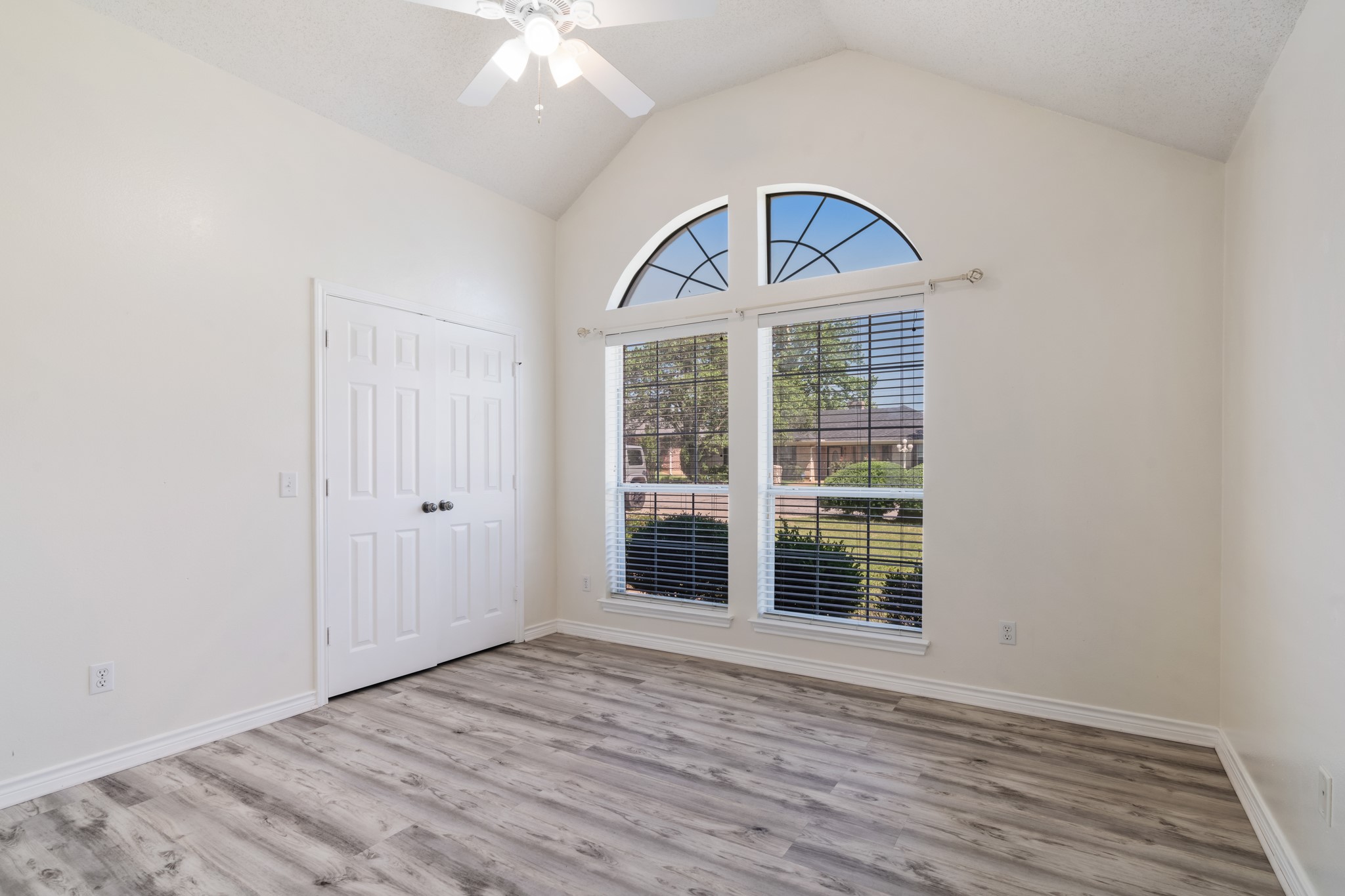 3750 Castlegate Drive Paris TX 75462