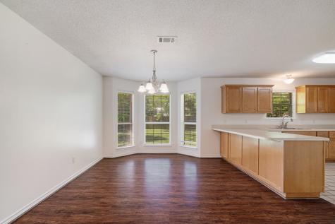 3750 Castlegate Drive Paris TX 75462