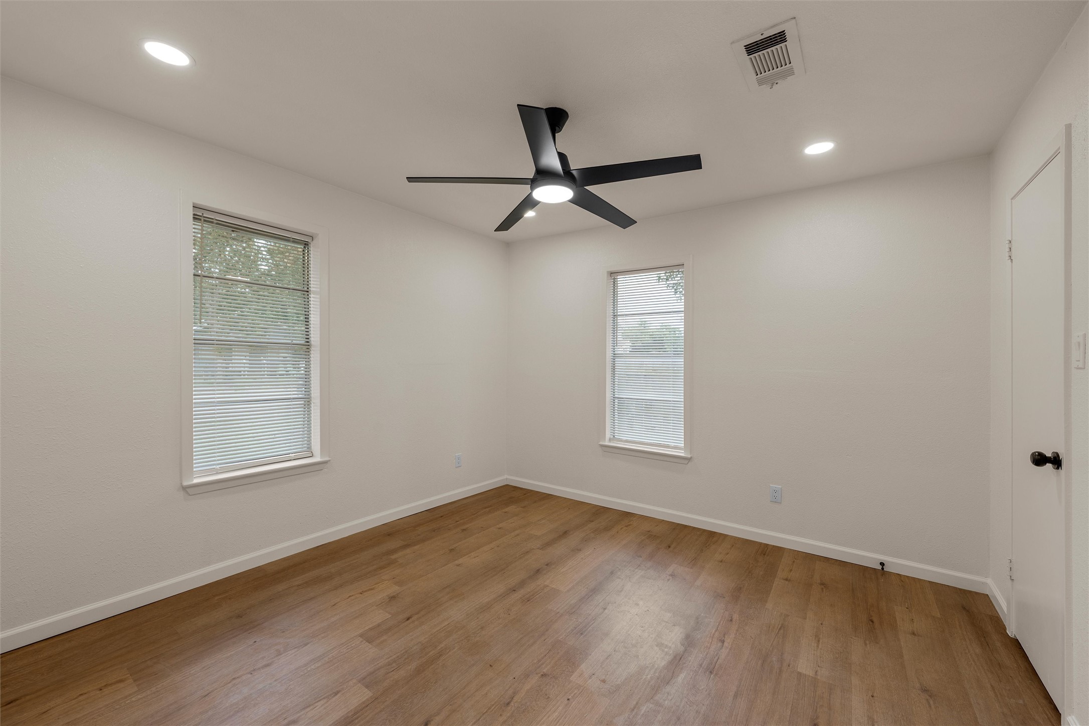 311 Arthur Street Mcgregor TX 76657