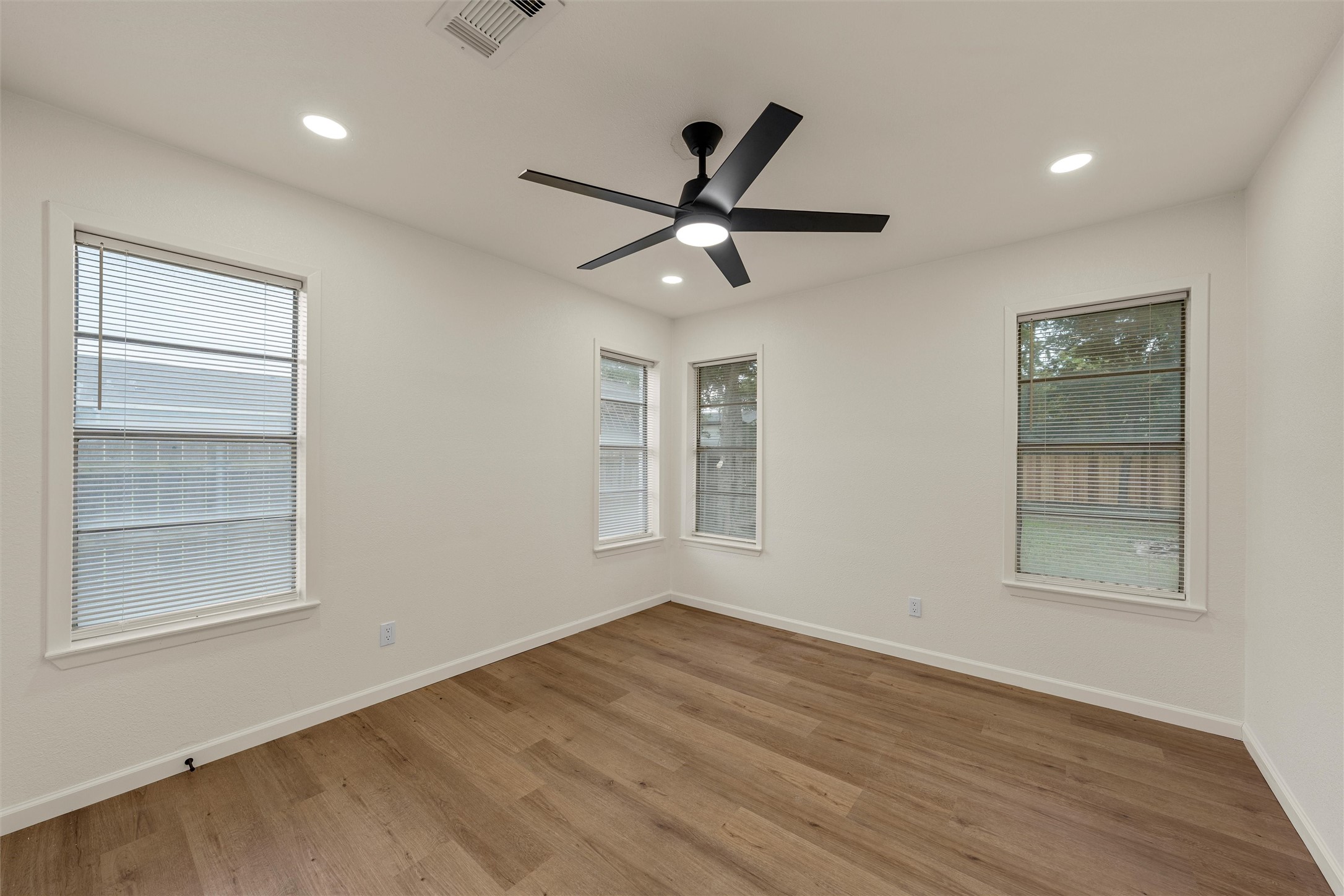 311 Arthur Street Mcgregor TX 76657