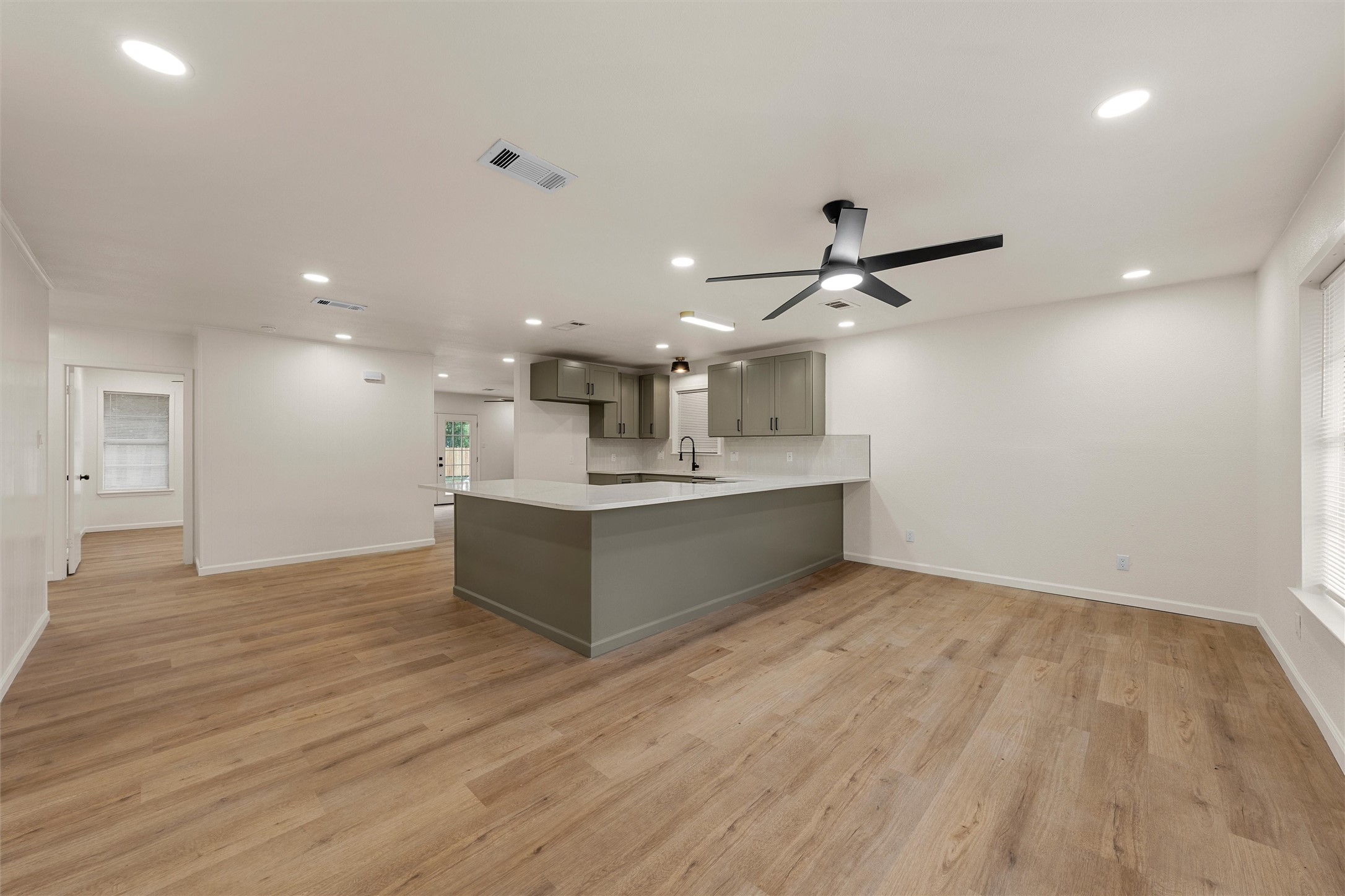 311 Arthur Street Mcgregor TX 76657