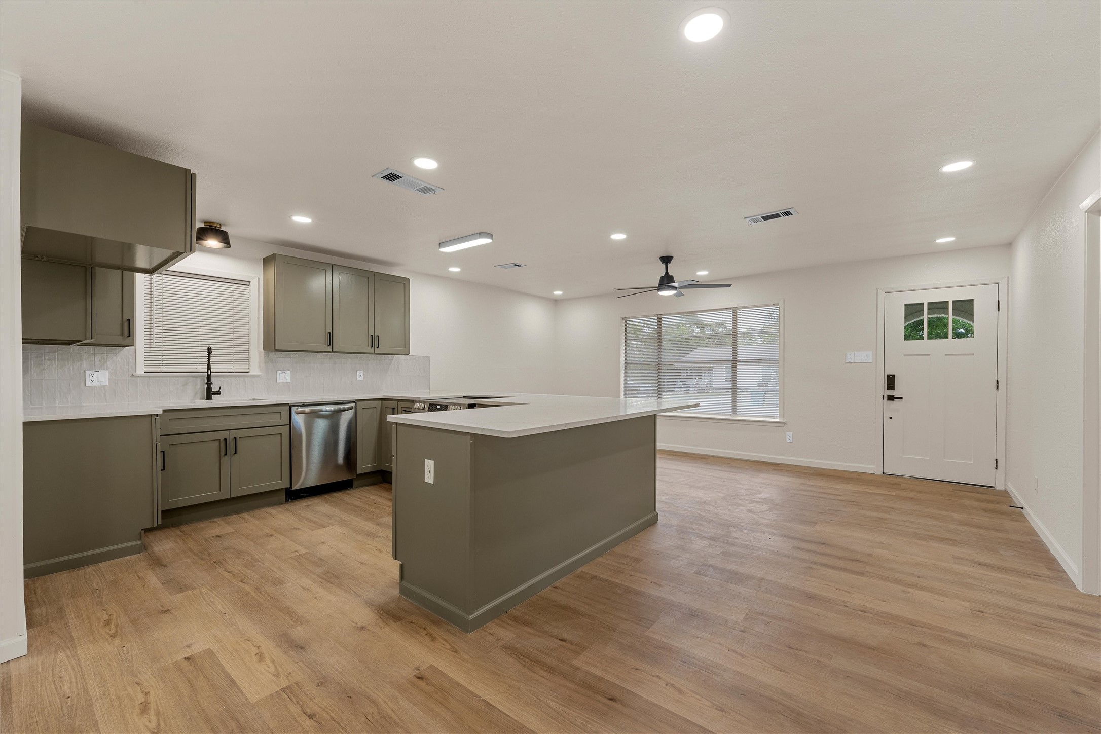 311 Arthur Street Mcgregor TX 76657