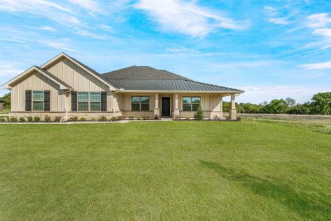 1049 Leo Lane Poolville TX 76487