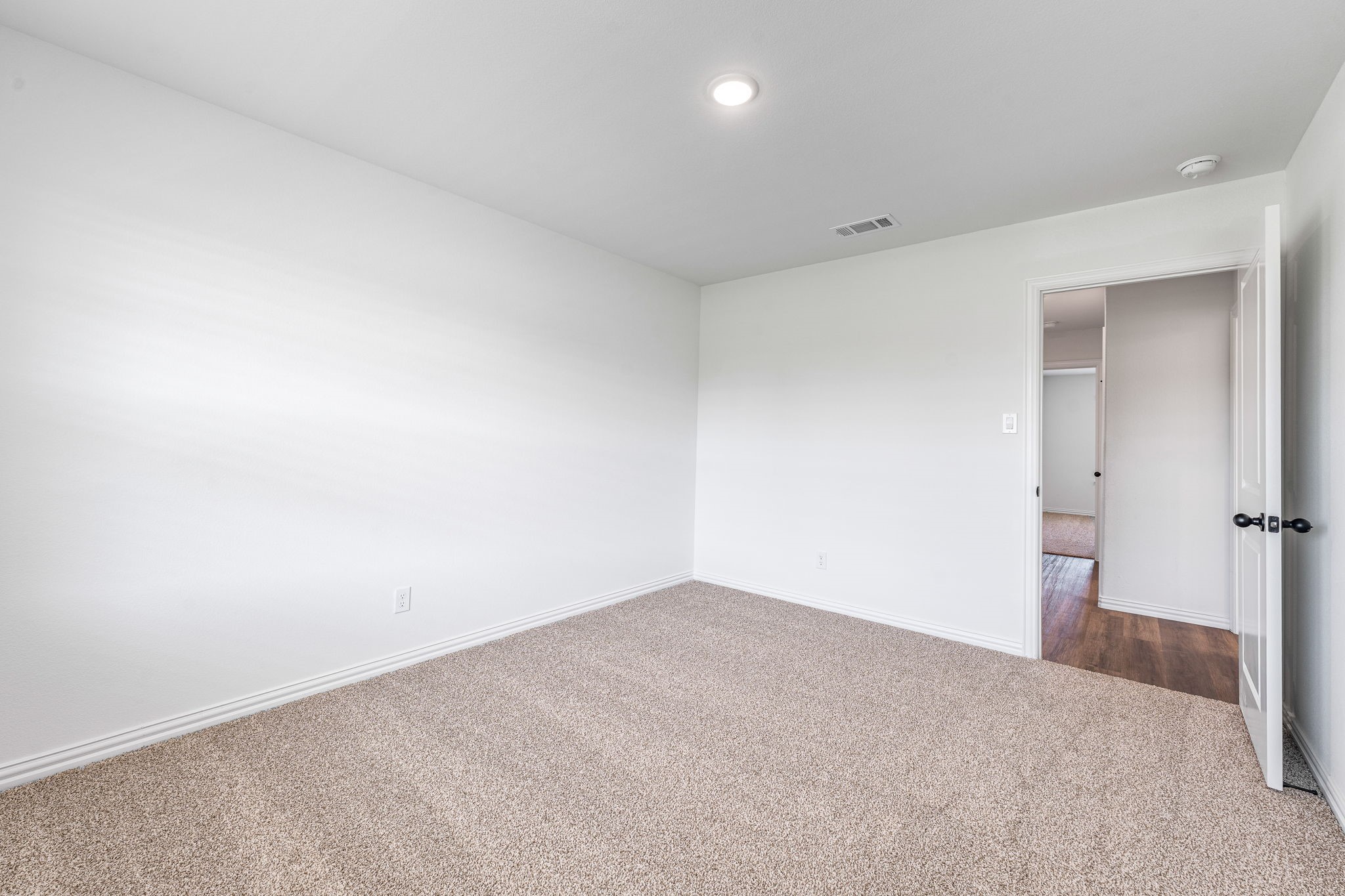1049 Leo Lane Poolville TX 76487
