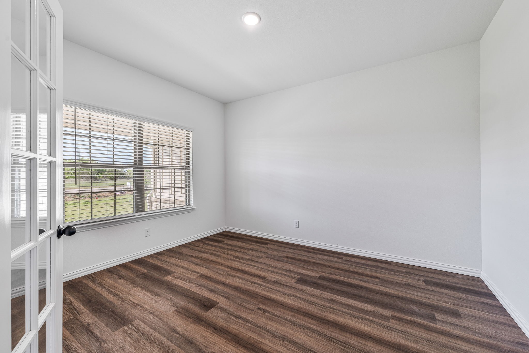 1049 Leo Lane Poolville TX 76487