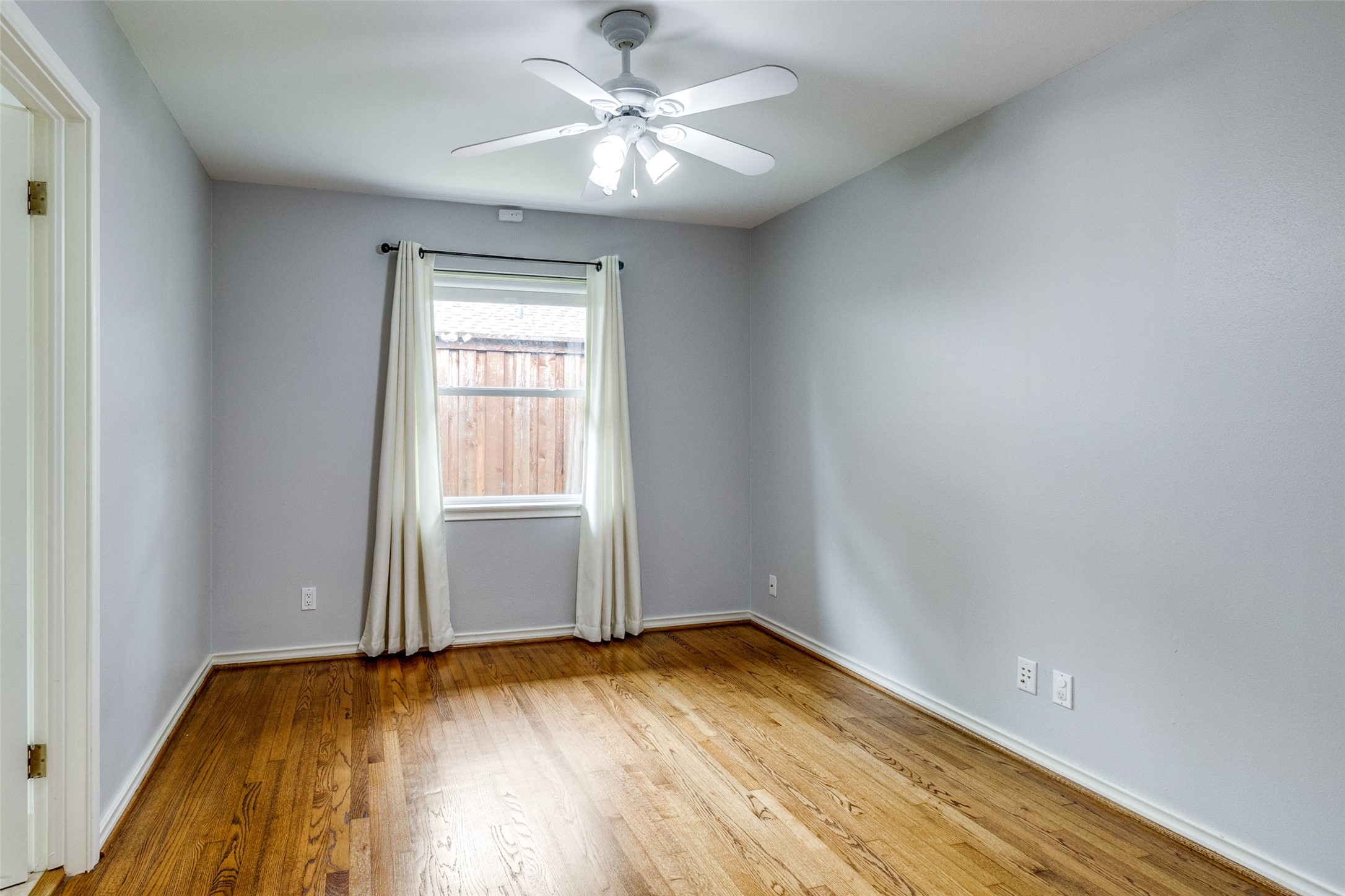 6314 Woodcrest Lane Dallas TX 75214