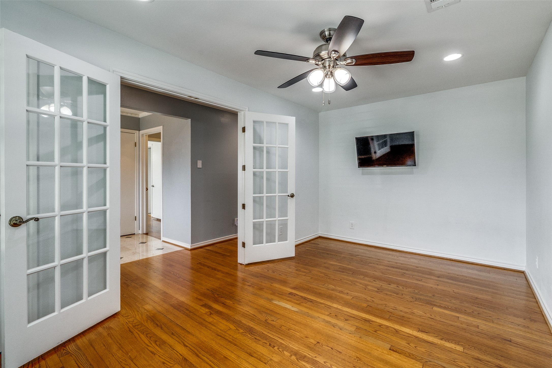 6314 Woodcrest Lane Dallas TX 75214