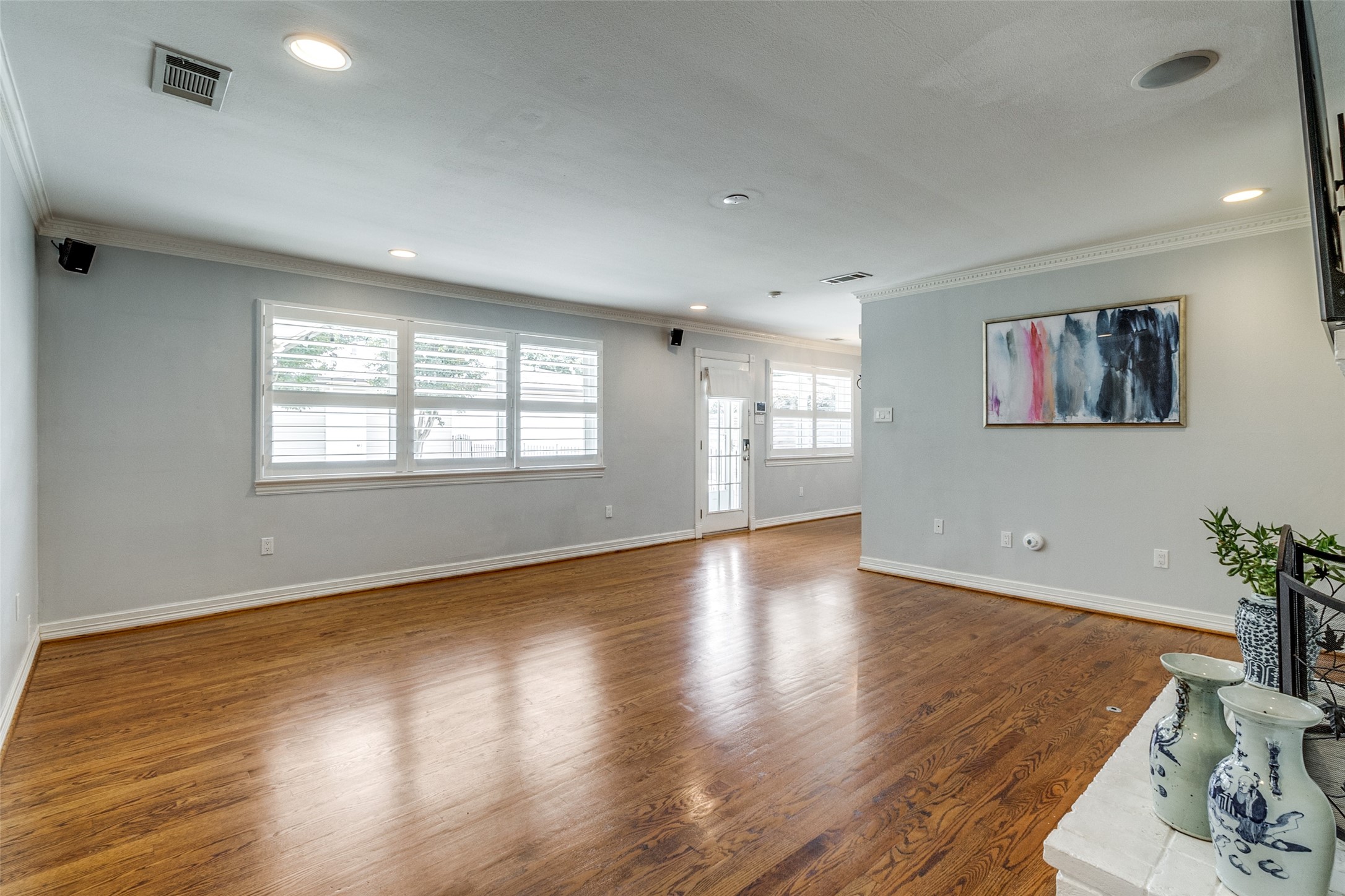 6314 Woodcrest Lane Dallas TX 75214