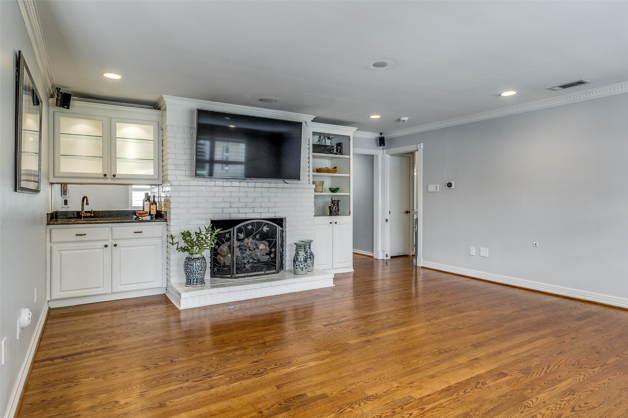 6314 Woodcrest Lane Dallas TX 75214