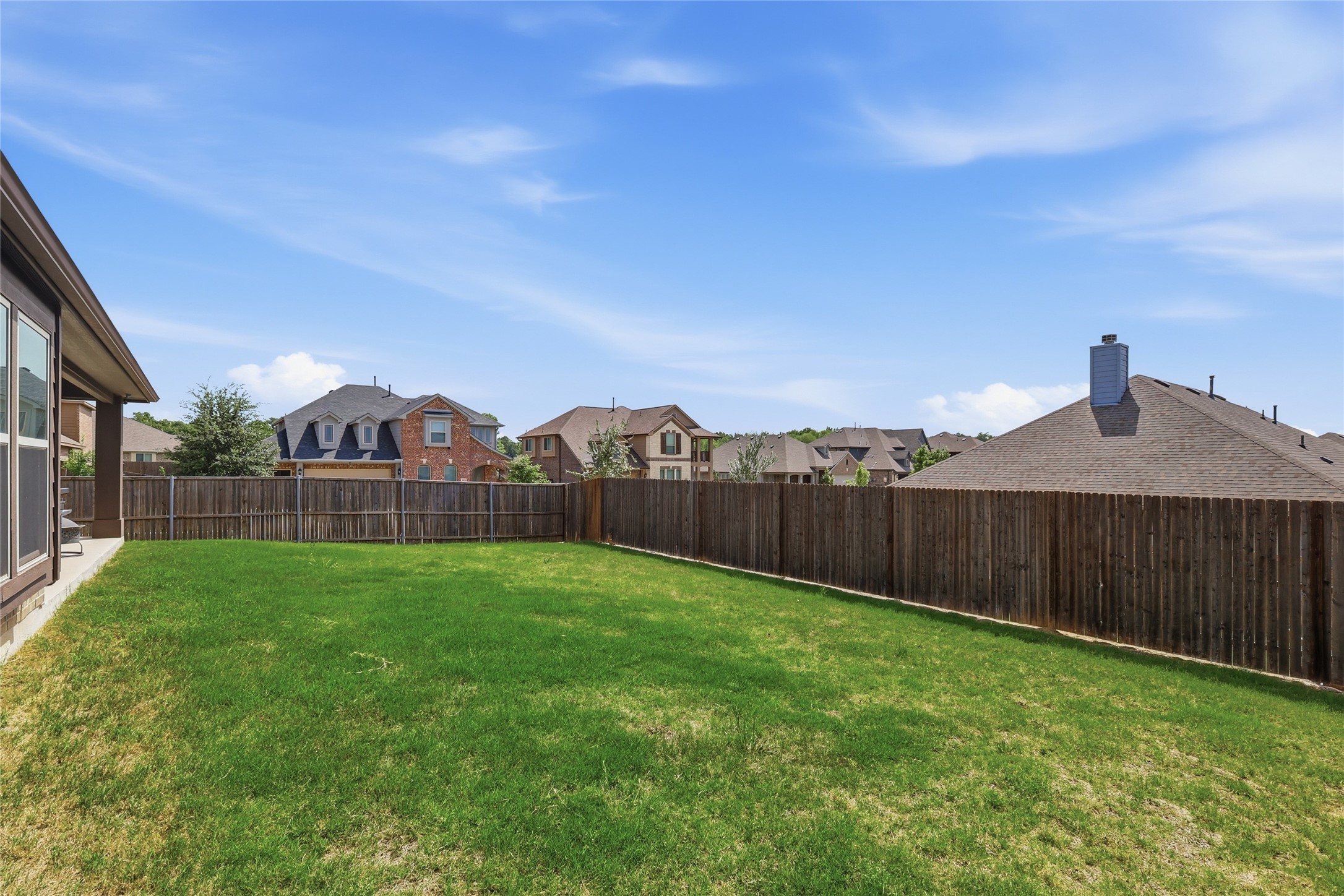 1068 English Oak Drive Burleson TX 76028