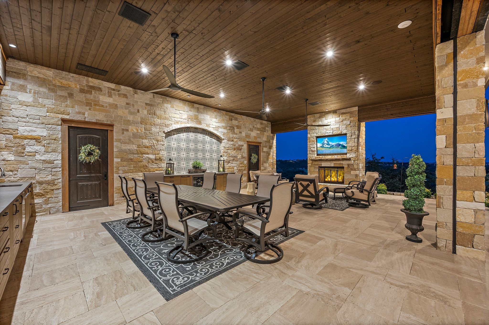 325 River Ridge Spring Branch TX 78070