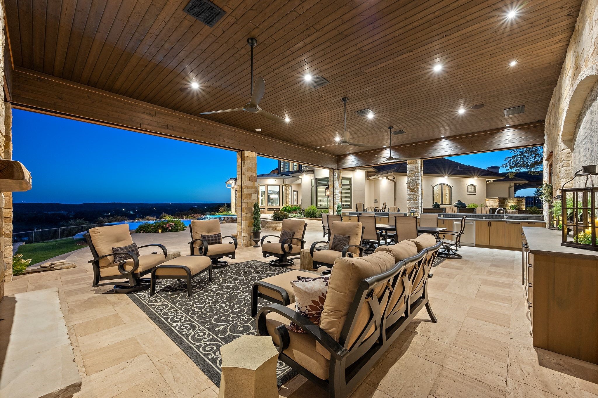 325 River Ridge Spring Branch TX 78070