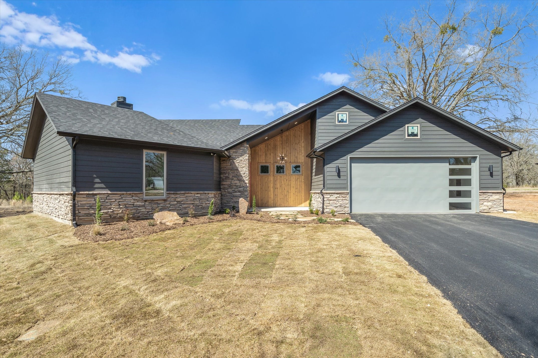 575 Vz County Road 3108 Edgewood TX 75117