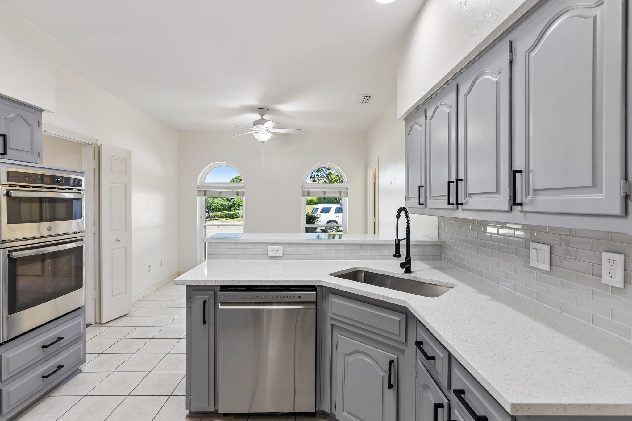 2804 Gainesborough Drive Dallas TX 75287