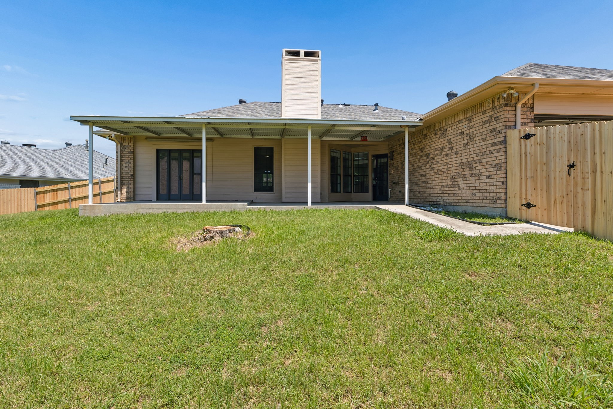 2804 Gainesborough Drive Dallas TX 75287