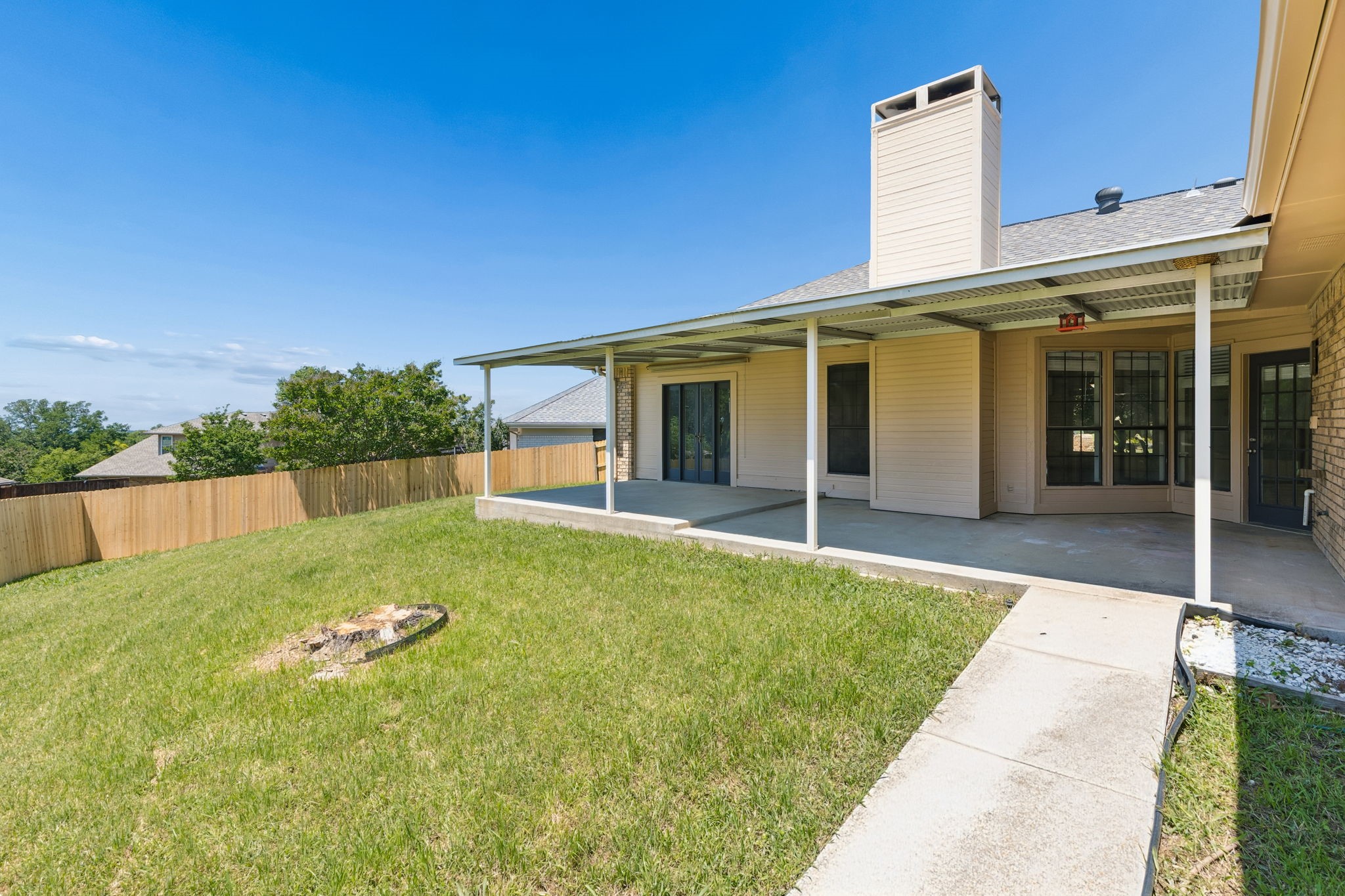 2804 Gainesborough Drive Dallas TX 75287