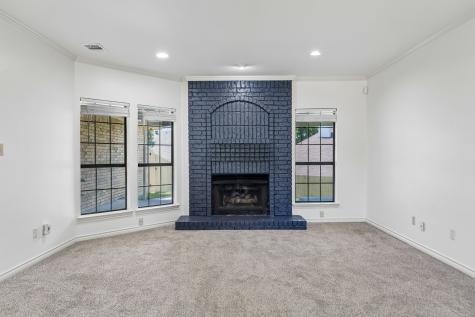 2804 Gainesborough Drive Dallas TX 75287