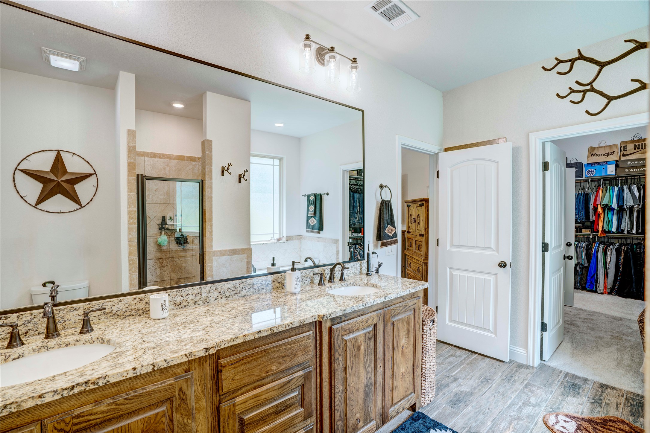 1355 Jay Bird Road Springtown TX 76082