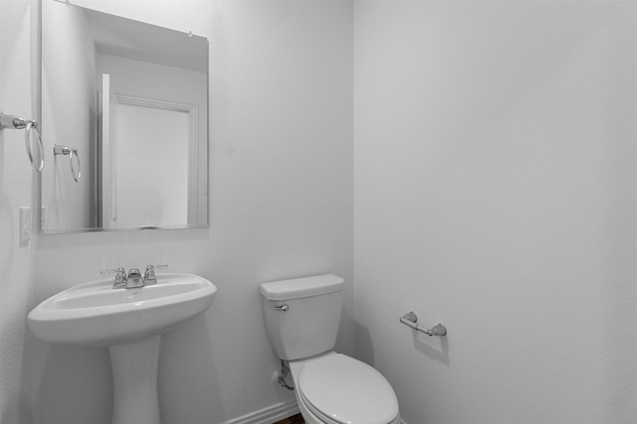 5318 Archway Drive Garland TX 75040