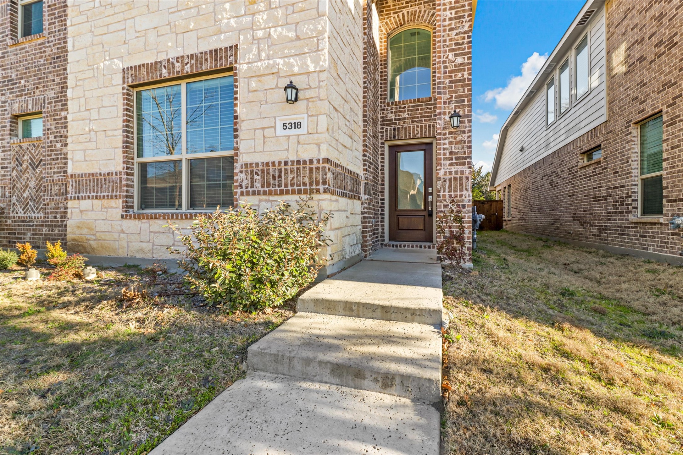 5318 Archway Drive Garland TX 75040