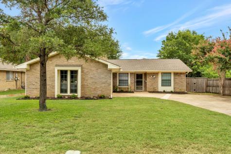 2106 Southmoor Drive Carrollton TX 75006