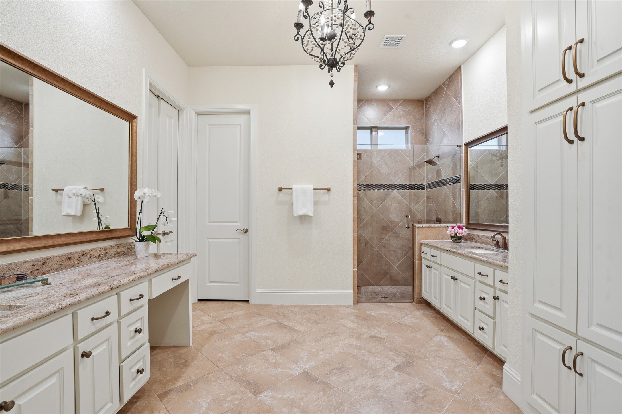 5301 Pradera Court Benbrook TX 76126