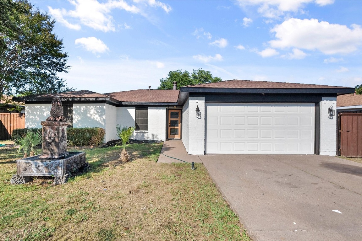 3614 Hummingbird Drive Grand Prairie TX 75052