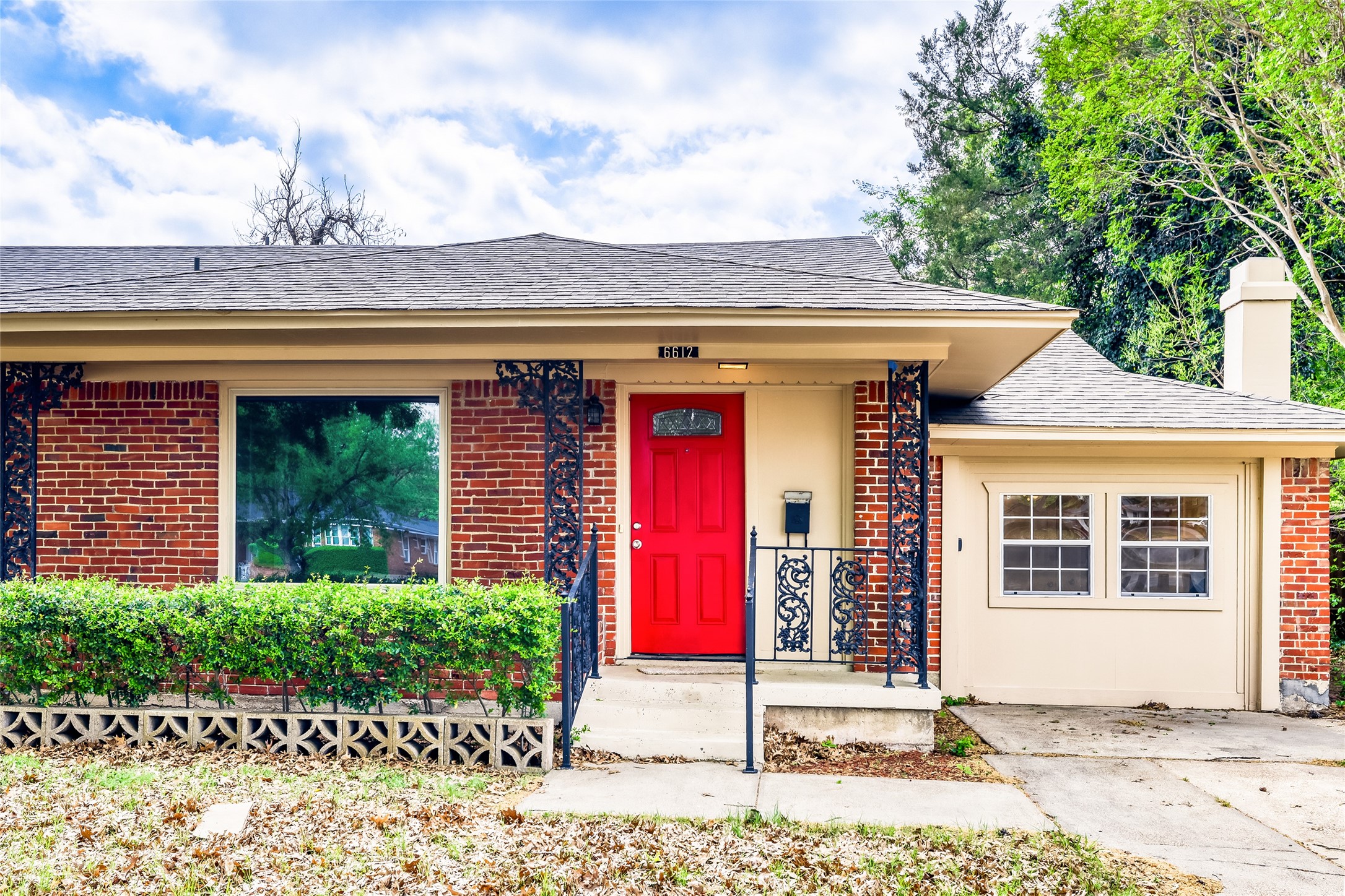 6612 E Mockingbird Lane Dallas TX 75214