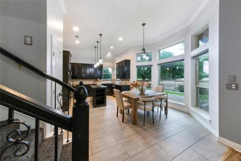 806 Parkwood Court Mckinney TX 75072