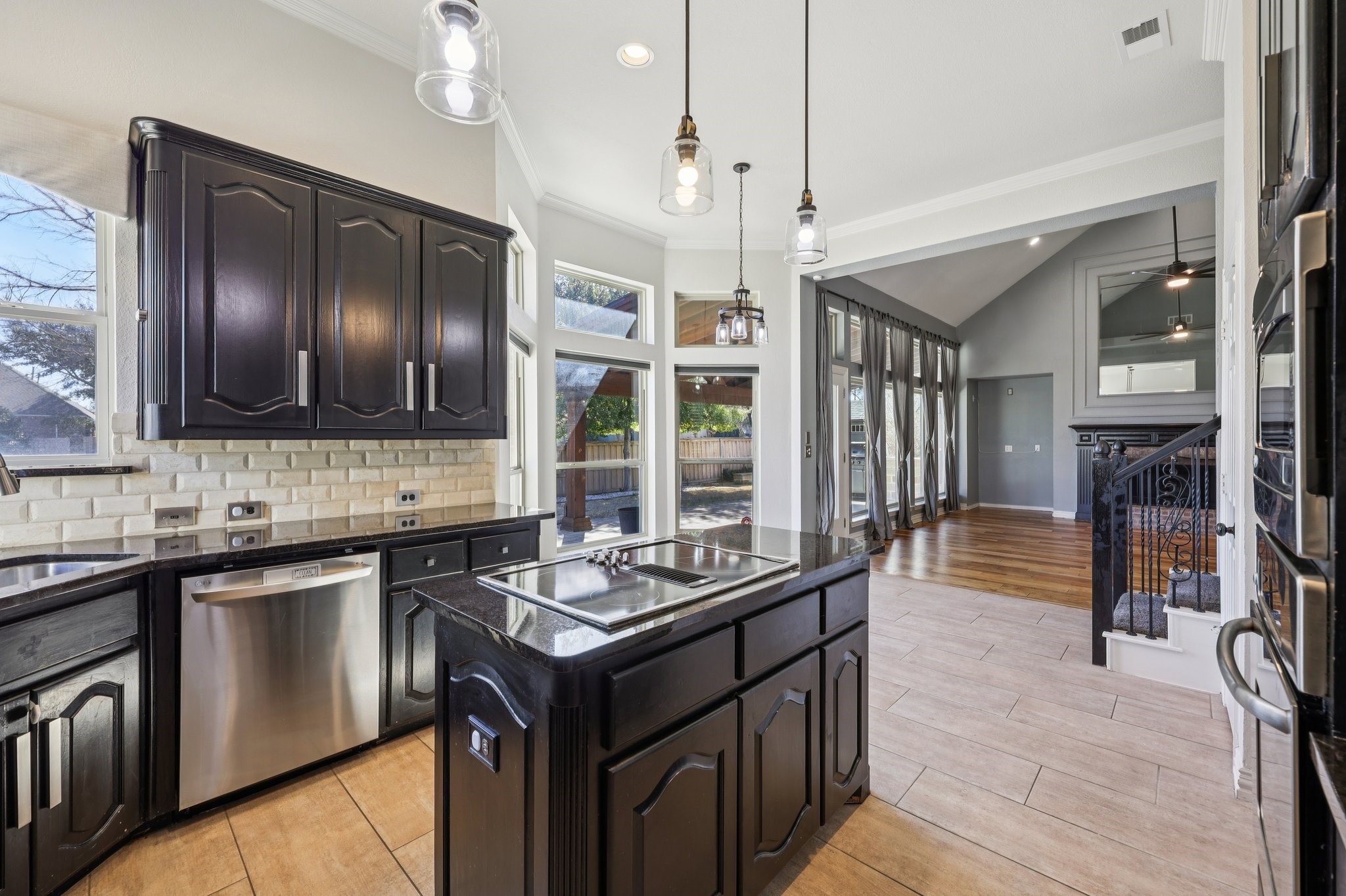 806 Parkwood Court Mckinney TX 75072