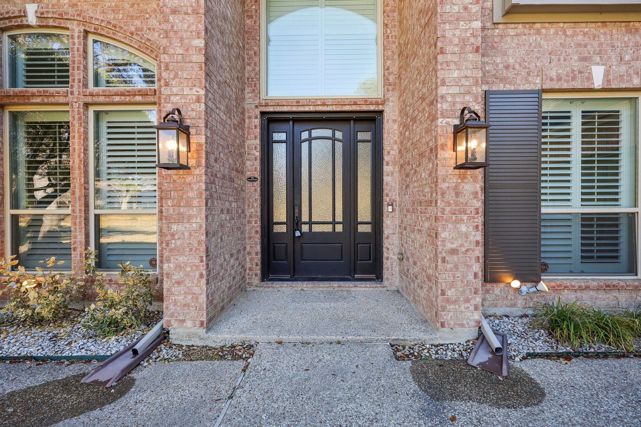806 Parkwood Court Mckinney TX 75072