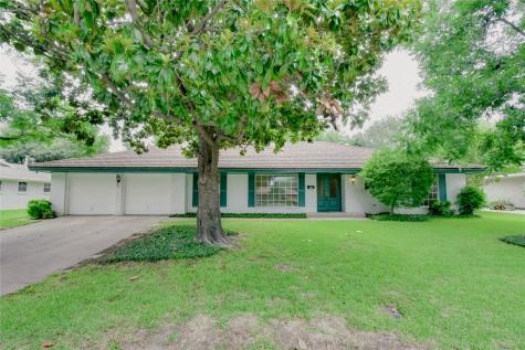 3820 Lawndale Avenue Fort Worth TX 76133
