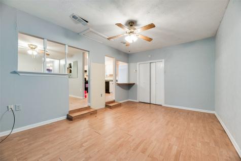 6737 Lakeside Drive Lake Worth TX 76135