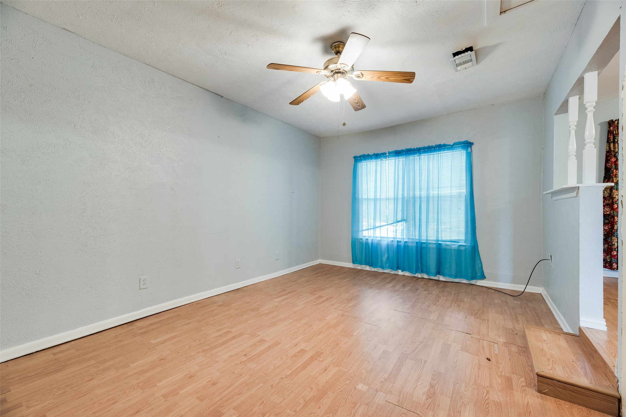 6737 Lakeside Drive Lake Worth TX 76135