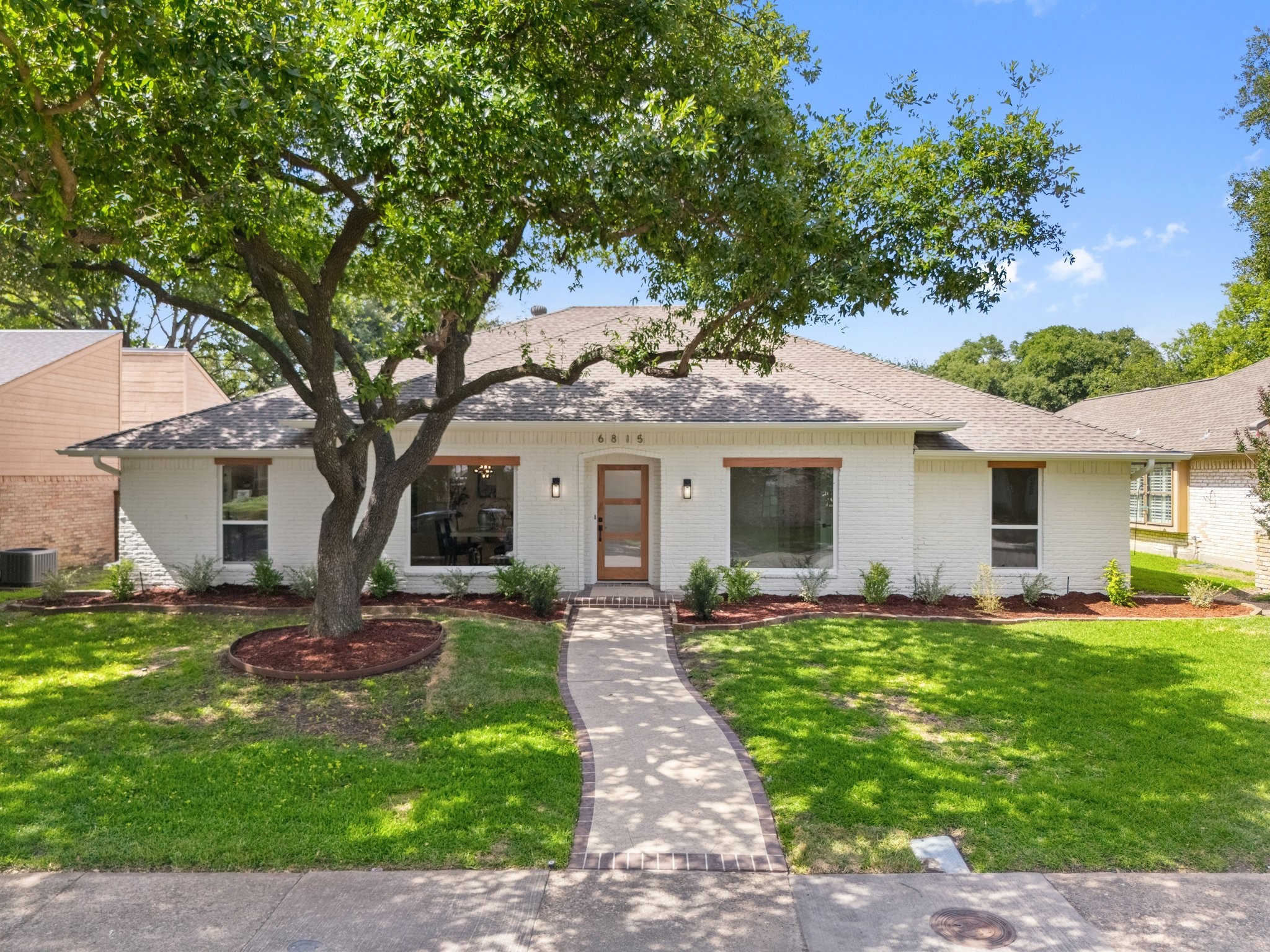 6815 Kingshollow Drive Dallas TX 75248