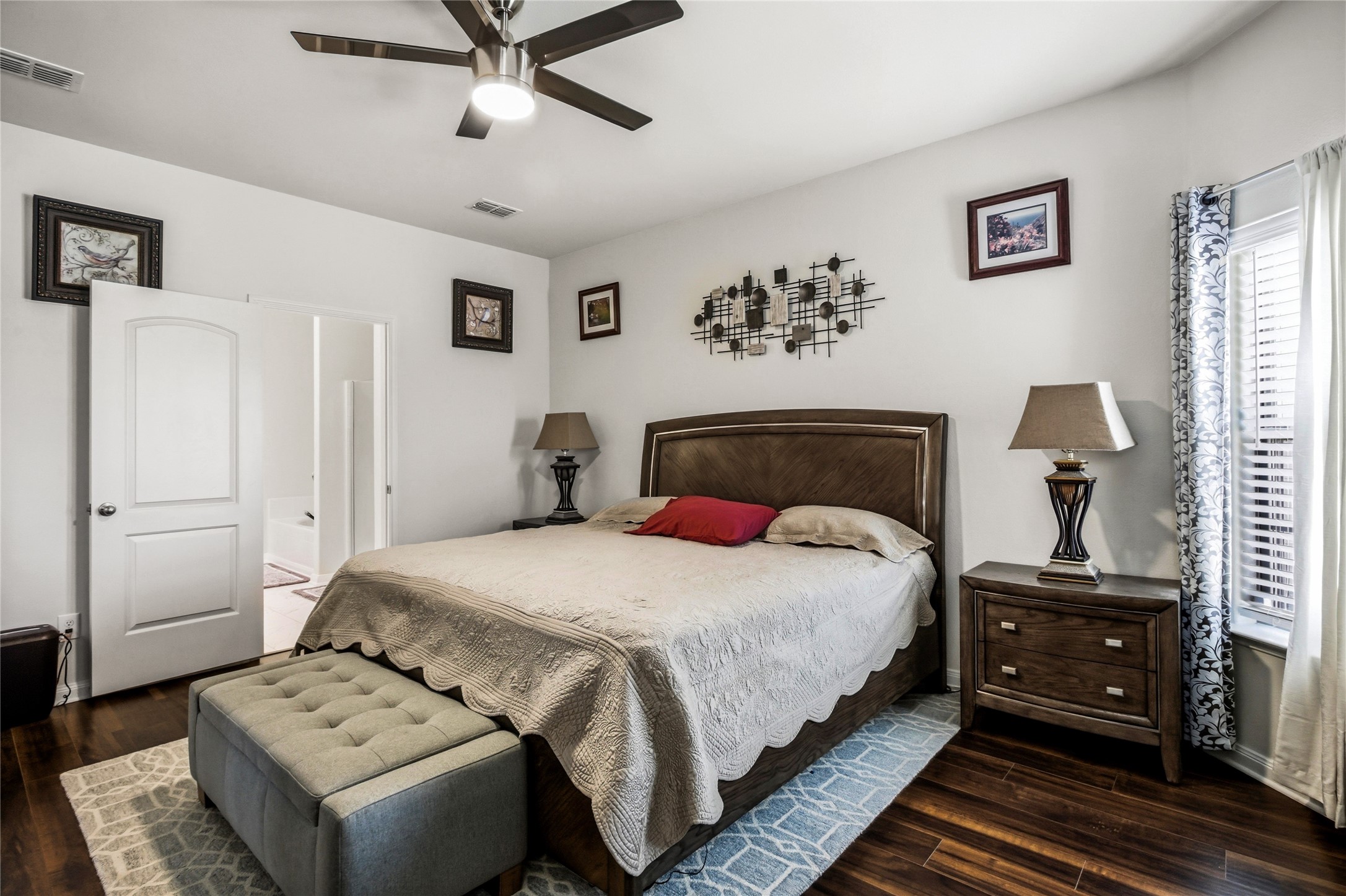 1332 Lucchese Lane Dallas TX 75253