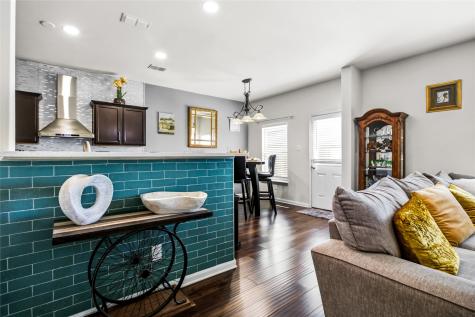 1332 Lucchese Lane Dallas TX 75253