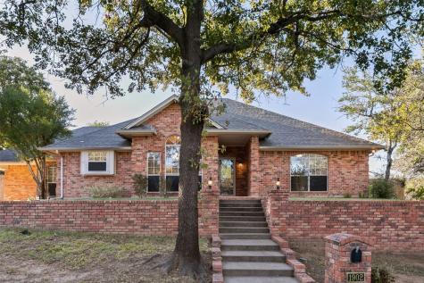 1902 Country Brook Drive Weatherford TX 76087