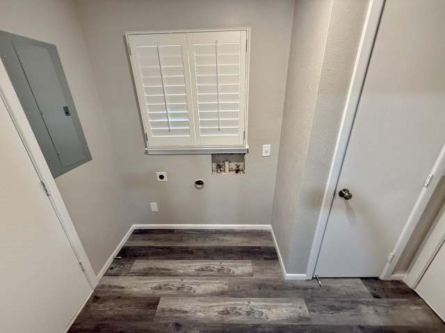 505 17th Street Seagraves TX 79359