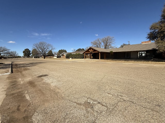 505 17th Street Seagraves TX 79359
