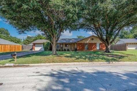 7817 Odell Street North Richland Hills TX 76182