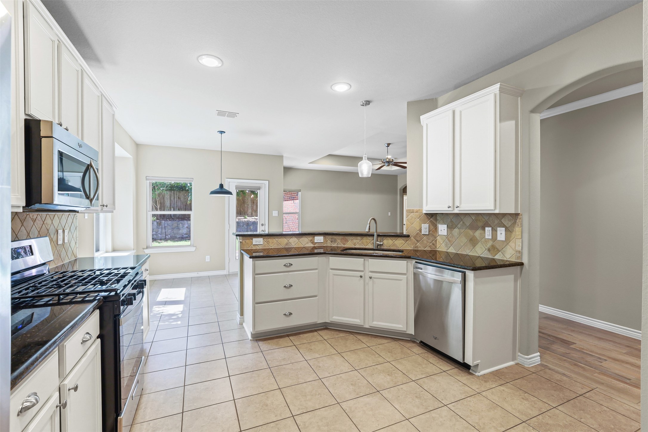 3817 Bryce Avenue Fort Worth TX 76107