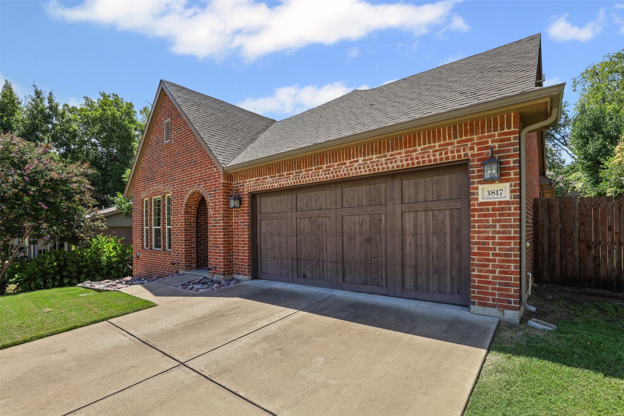 3817 Bryce Avenue Fort Worth TX 76107