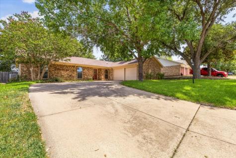7309 Pinehurst Drive W Fort Worth TX 76134