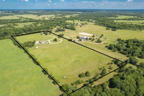 1919 Fm 2737 Lone Oak TX 75453