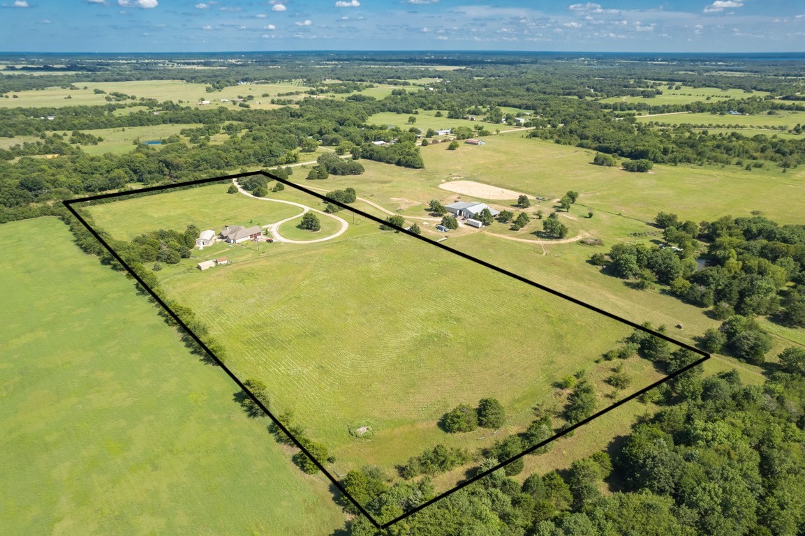1919 Fm 2737 Lone Oak TX 75453