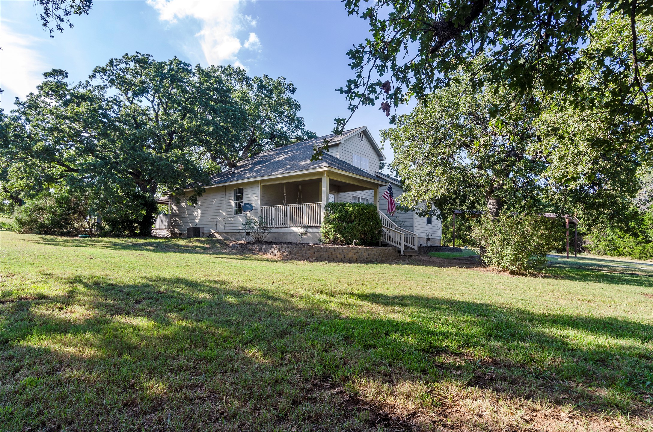 748 County Road 1560 Chico TX 76431